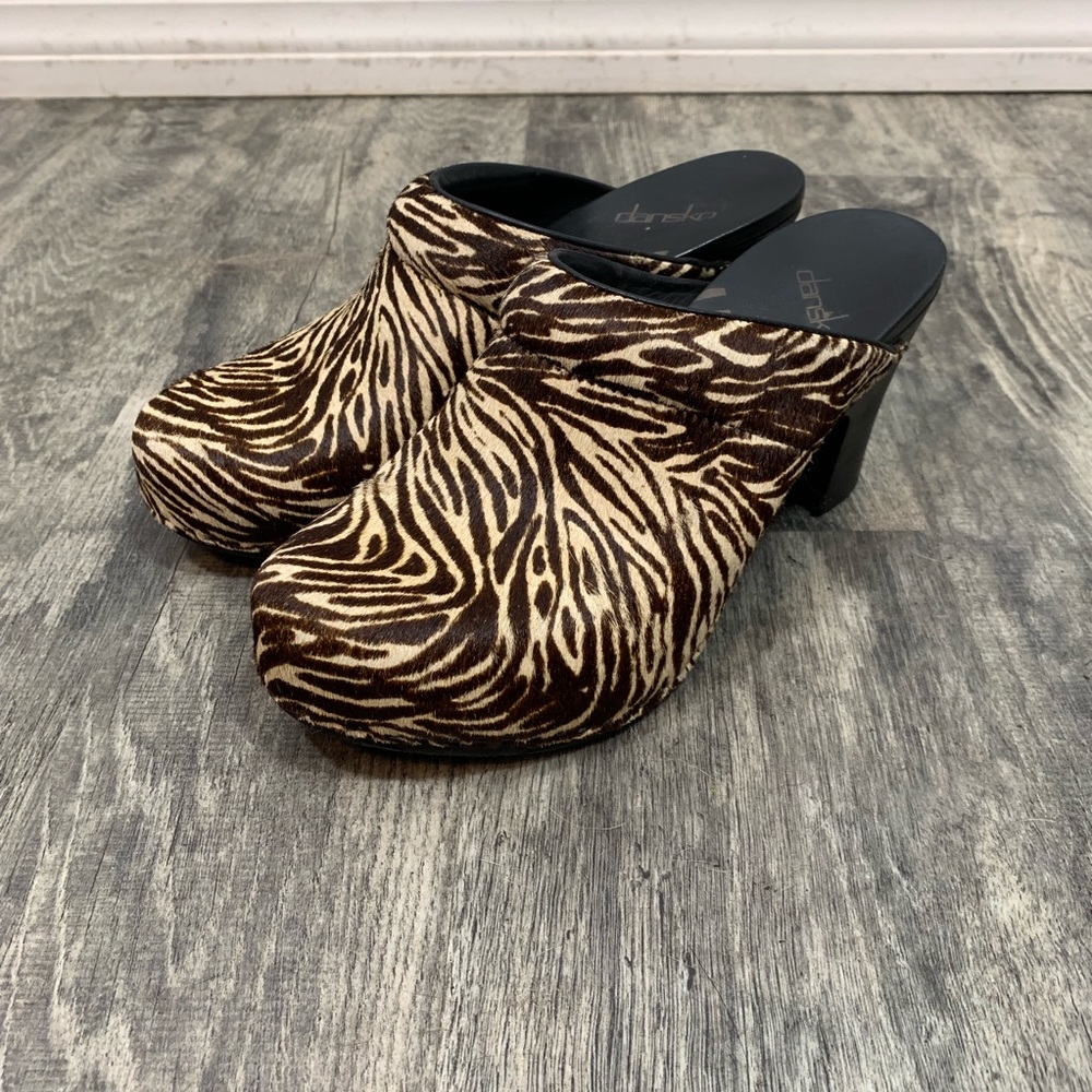 DANSKO Animal Print Calf Hair Clogs Size 38 / US 8